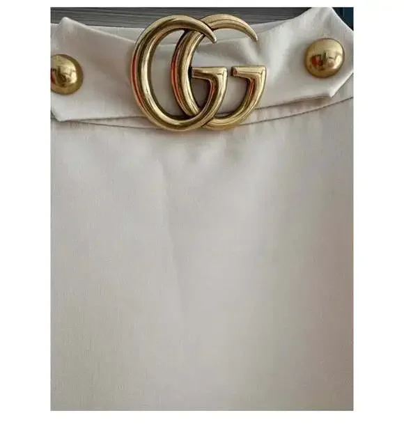 Gucci GG Logo Cream Mini Skirt – Kids Size 10/12 – Fits XXS Adult
